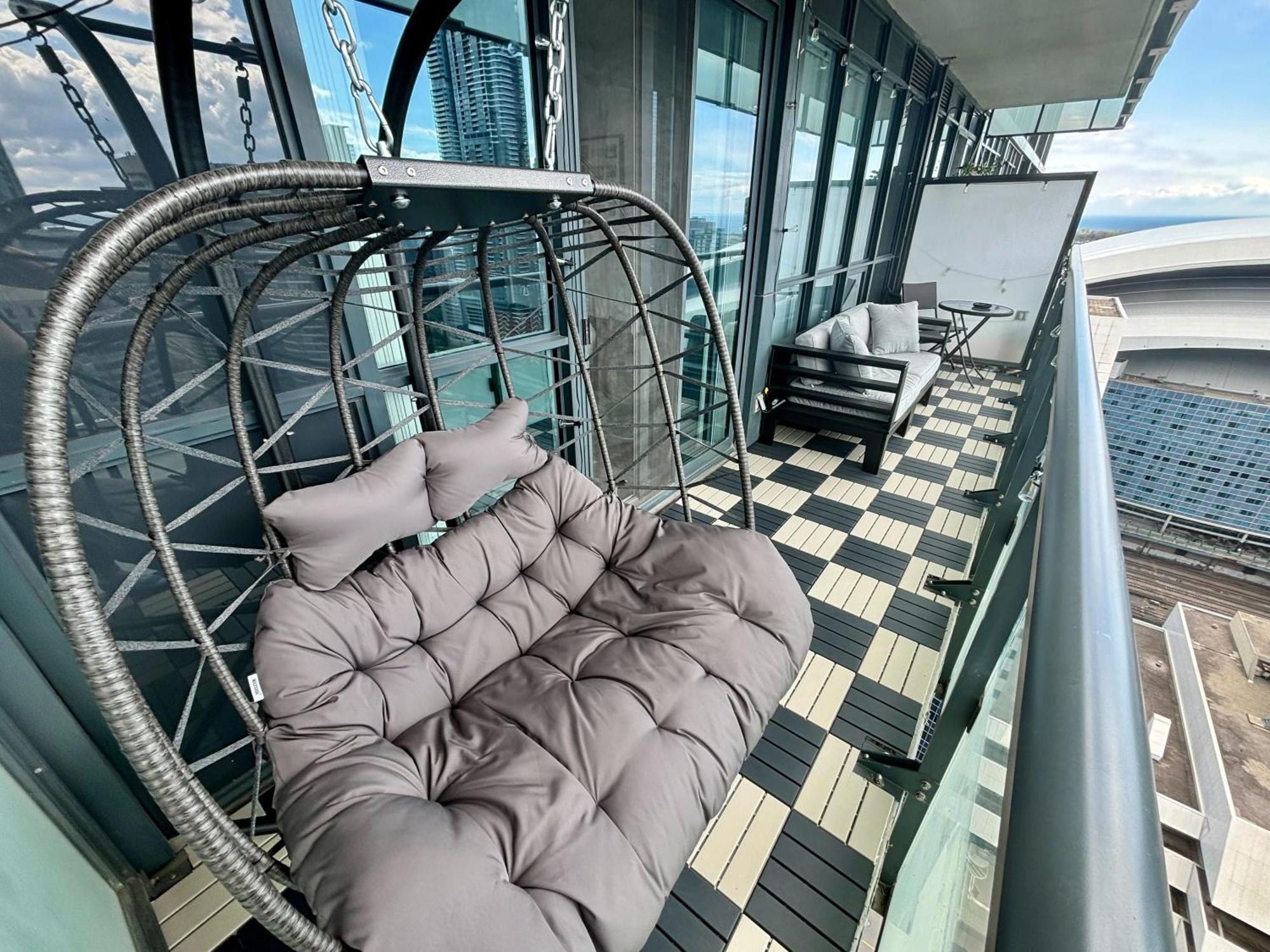 Stylish Suite At 300 Front Street W Toronto Exterior photo